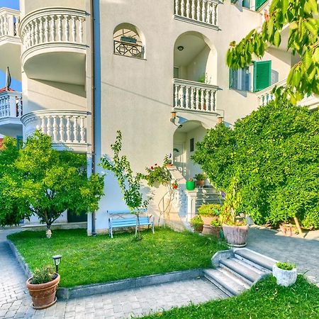 Apartmani Vukicevic Водице Экстерьер фото